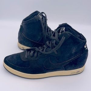 Nike Black suede women’s size 9 high tops